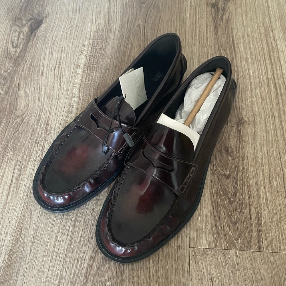 Zara Loafers - Picture 2 of 2